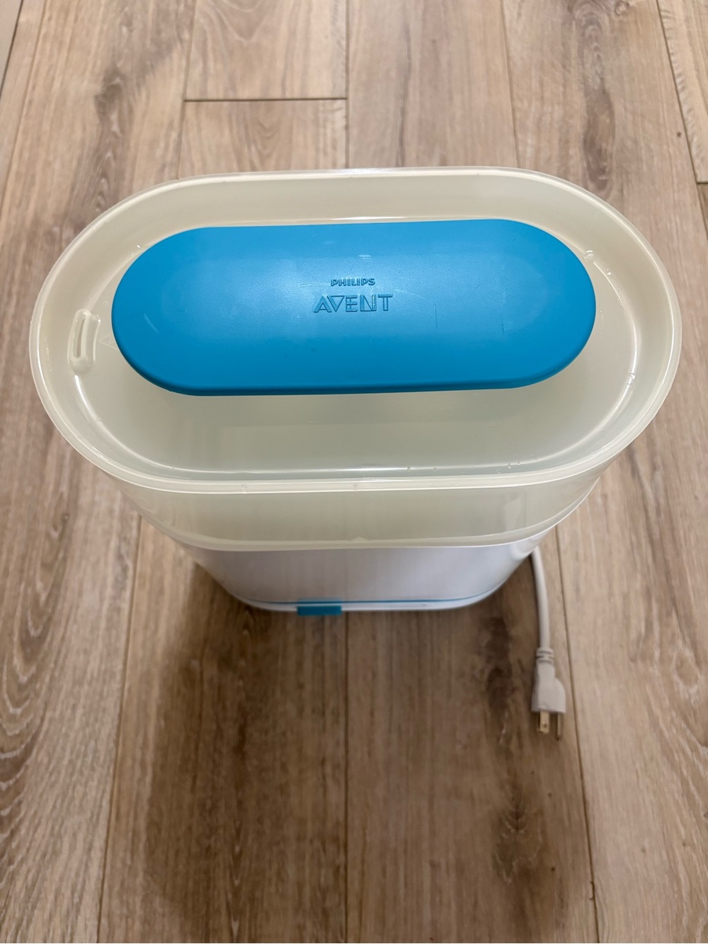 Philips AVENT Electric Steam Sterilizer - Picture 2 of 6